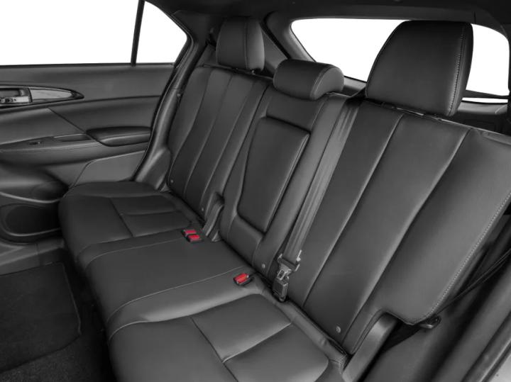 rent a mitsubishi eclipse cross dubai