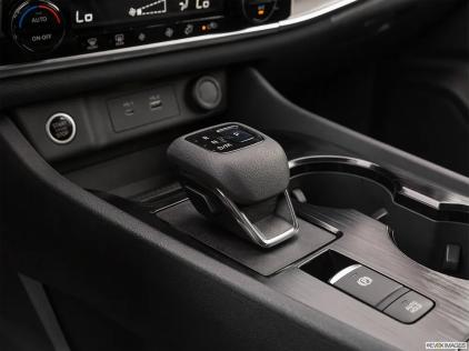 nissan x-trail for rent uae