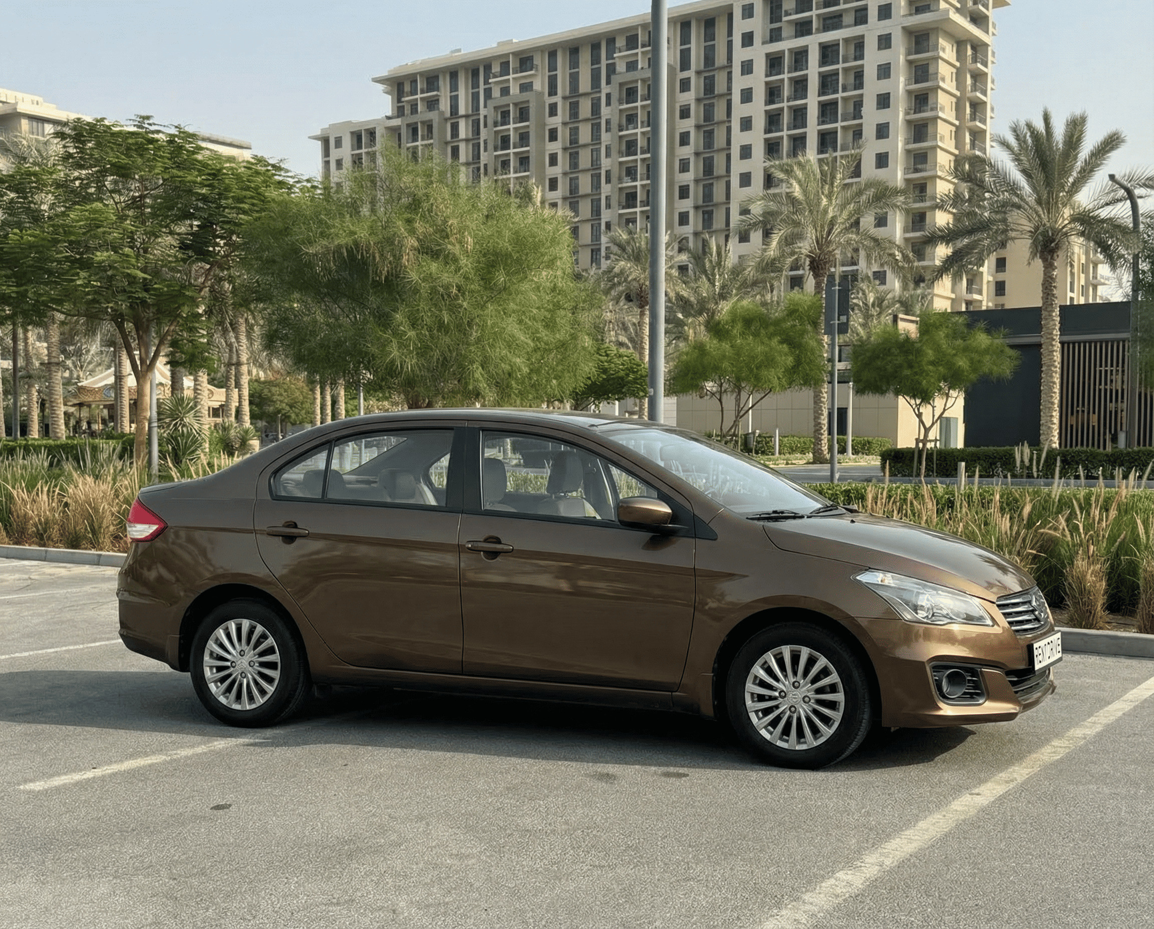 alt - Аренда авто Suzuki Ciaz в Дубае для городских поездок